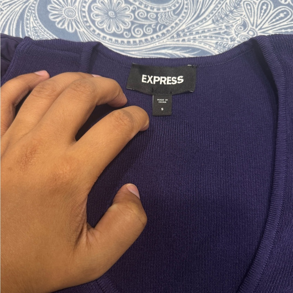 EXPRESS Rouched Sleeve Sweater Top - Picture 3 of 5